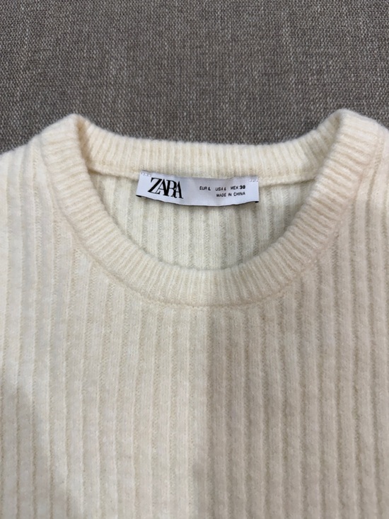 Zara Ivory Ribbed Short Sleeve Top - Picture 3 of 3